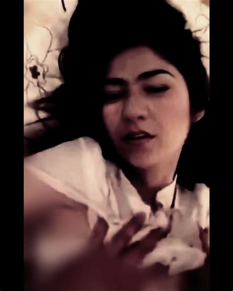 Hot Indian College Student Offers Her Body For Favors