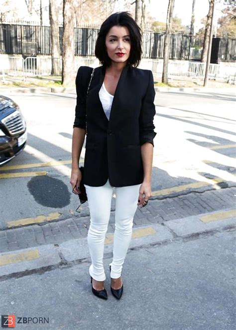 Jenifer La Truie ZB Porn