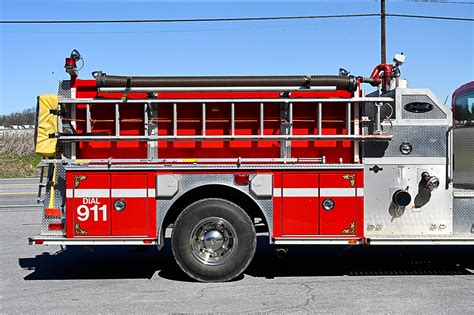 SOLD SOLD SOLD 2003 International E One 1250 1000 Rural Pumper