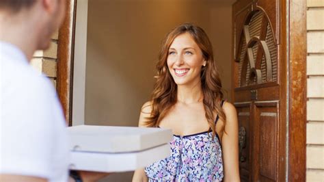 Sex Statt Miete Test Mit Versteckter Kamera Deckt Ble Zust Nde Auf