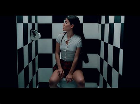 Real Life Hentaied Facehugger Stefany Kyler Fucked And Filled With Cum In Toilet XVIDEOS