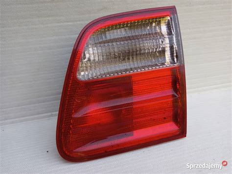 Mercedes W210 kombi lampa tył tylna prawa w klapę bagażnika Sieradz