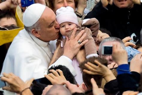 Papa Francesco le unioni gay e le sfide della Chiesa Papa francesco Chiesa Papà