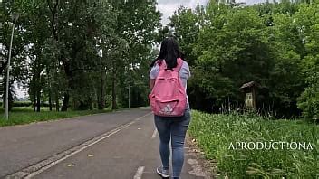 Eva Mojando Sus Jeans En El Parque Del Lago XVIDEOS