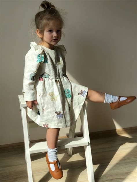 Детское льняное платье | Linen clothes, Linen dress, Kids outfits