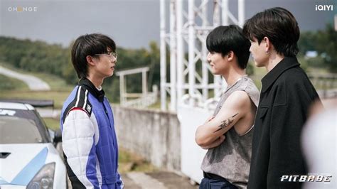 Pin Van Fav Op Pit Babe In 2024