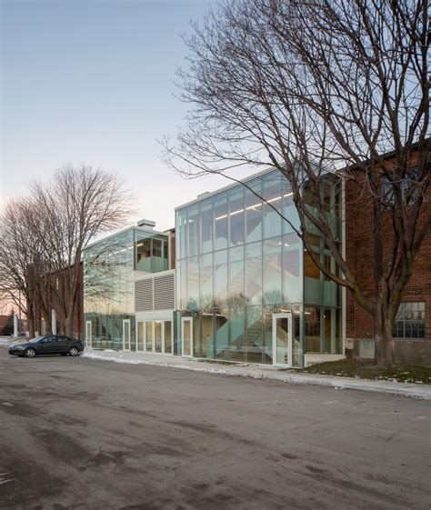 Gallery of Verdun Auditorium / FABG - 3