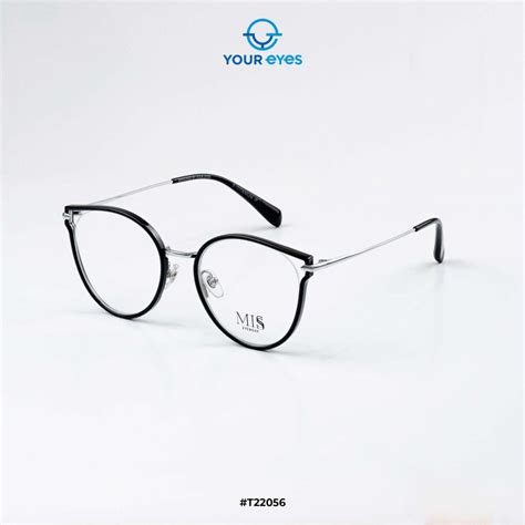 Mẫu kính HOT Trend nam và nữ trong năm Kính Mắt Your Eyes