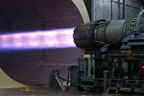 29,000 Pounds of Thrust: These Pictures Show an F-16 F110 Engine at Max Afterburner Power | The ...