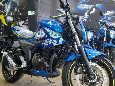 Suzuki Suzuki Gixxer Naked Modelo Gebrauchtmotorrad