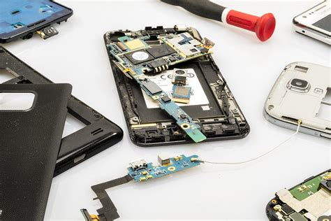 From Cracks to Full Restores: Wefixitweprintit’s Mobile Repair Mastery in BC - lina - Medium