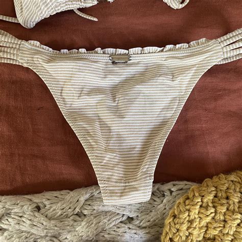 Tigerlily Bikini Set Has A Slight Sparkle Hard To Depop