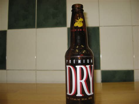 MOOSEHEAD PREMIUM DRY beer bottles - Mike's Moosehead beer bottles and ...