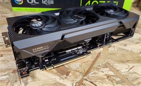 ASUS TUF Gaming GeForce RTX 4070 Ti 12GB GDDR6X OC Edition Review | Geeks3D