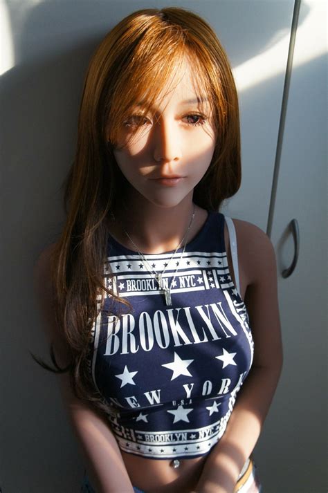 Realistic Full Sized Silicone Sex Dolls Yuna Cm