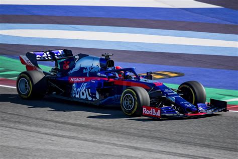 Scuderia Toro Rosso Str14 On Track 4237x2825 Rf1porn