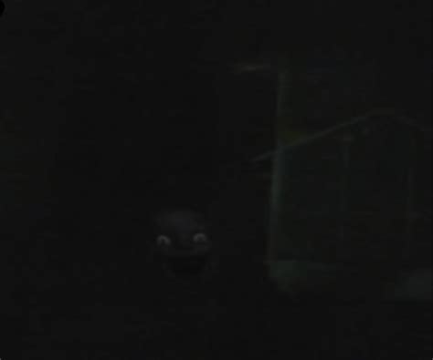 it's watching me. it won't stop watching me : distressingmemes