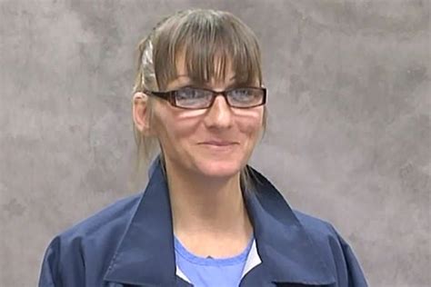 Prisoners At Europe S Biggest Sex Offender Jail Celebrate Transgender Day To Support Male