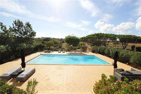 Exceptional Estate With Stables In Albufeira For Sale Invest Abroad