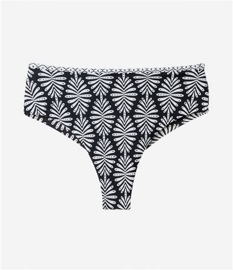 Biquíni Calcinha Hot Pants em Microfibra Estampa Étnica Preto