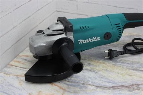 Купить Болгарка Makita GA 9020 (2.2 кВт, 230 круг) УШМ Макита GA9020 ...