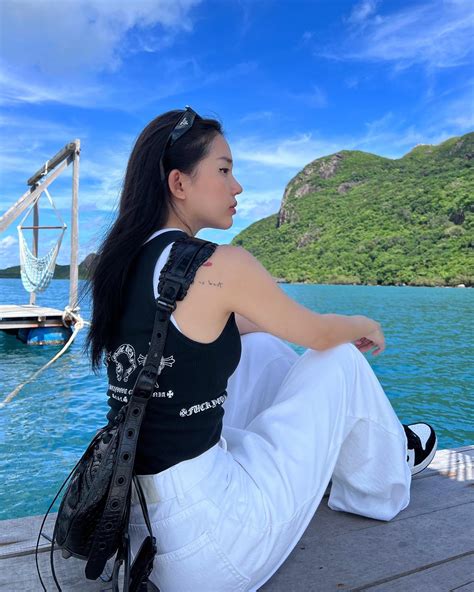 Tổng Hợp Hình Linh Ngọc Đàm Bikini Khoe Body Nóng Bỏng