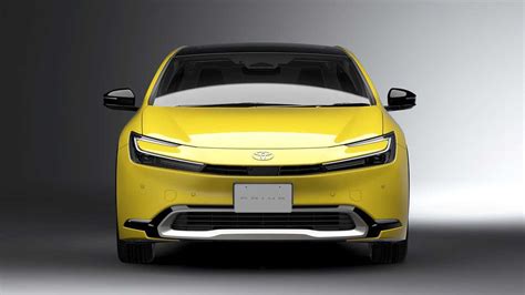 2023 Toyota Prius See The Changes Side By Side