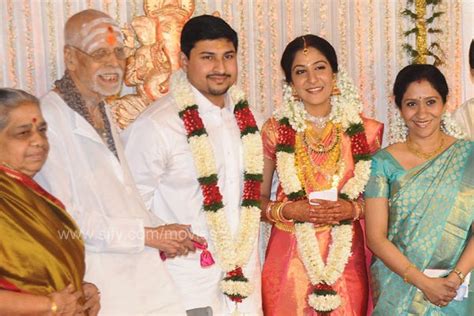 Swetha Mohan Ashwin Marriage Reception Stills Malluwood4u