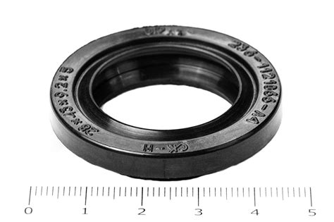 Сальник (манжета армированная) 2.2-28х43х5/9.2 (236-1121066-А4) ГОСТ ...