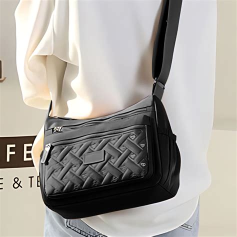 Medium Nylon Crossbody Bags For Women Trendy Crossbody Purses Travel