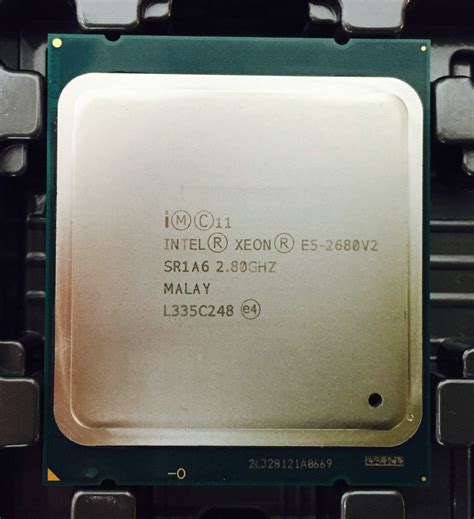 Amazon.com: Intel Xeon E5-2650 v3 Ten-Core Haswell Processor 2.3GHz 9 ...