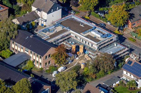 Holzwickede aus der Vogelperspektive Schulgebäude der Dudenrothschule