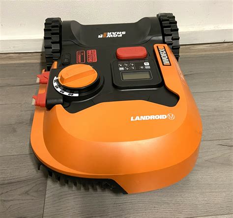 WORX ROBOT KOSZĄCY LANDROID 1000M2 WI FI WR143E Roboty koszące