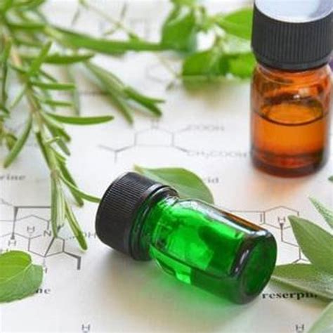 thymol thymol crystals thymol essential oil thymol natural oil