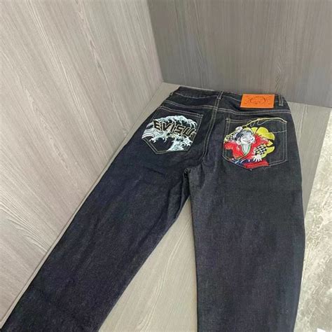 Джинсы Evisu - купить с доставкой по выгодным ценам в интернет-магазине ...