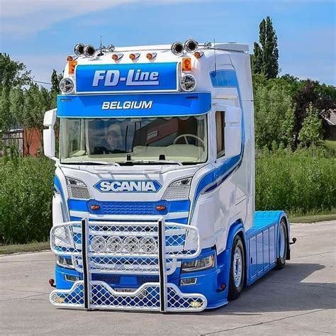 Europe Trucks 📸 Trucker Style on Instagram: "Scania S650 V8 by @fd_line ...