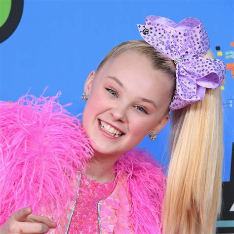Jojo Siwa Gay Meme Outvvti