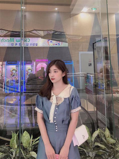 Xuất hiện nàng hot girl 22 tuổi ngồi ghế thẩm phán gây xôn xao CĐM nhan sắc ngoài đời càng thêm