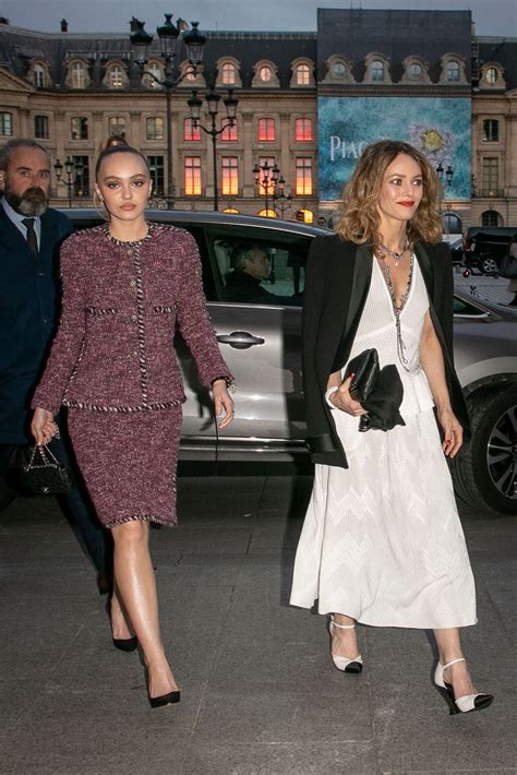 Vanessa Paradis Sublime Paris Avec Sa Fille Lily Rose Depp Hot Sex