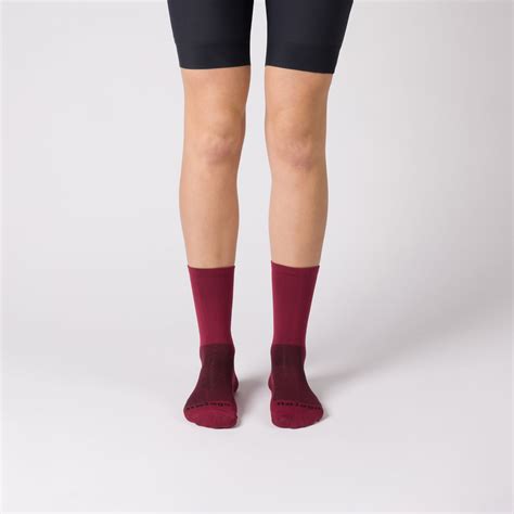 Classic Burgundy Cycling Socks Nologo