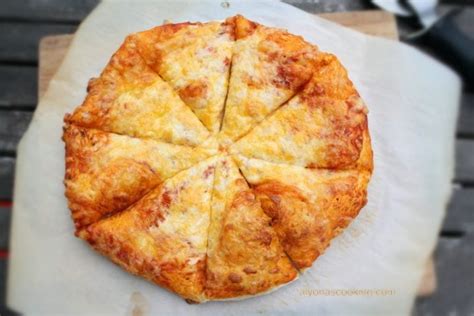 Fluffy & Crusty Pizza Dough Recipe