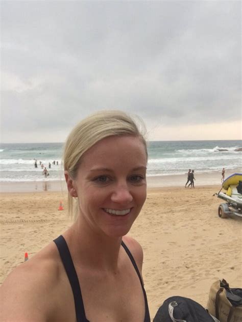 Hot Sexy Elise Morgan Bikini Pics