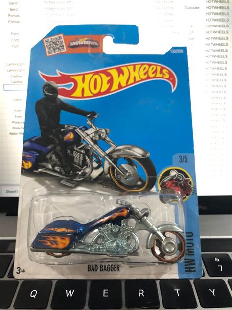 Hot Wheels Bad Bagger Motorcycle Hobbies Toys Toys Games On Carousell