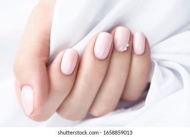 12 384 Woman Nude Nails Images Stock Photos Vectors Shutterstock