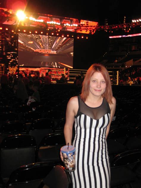 Kat's Corner: Blog #3: WWE Raw!!