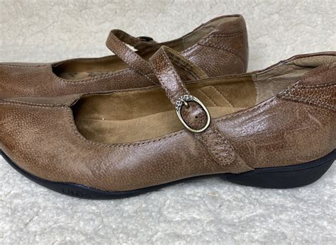 Taos Ta Dah Mary Jane Shoes Light Brown Leather Size Gem