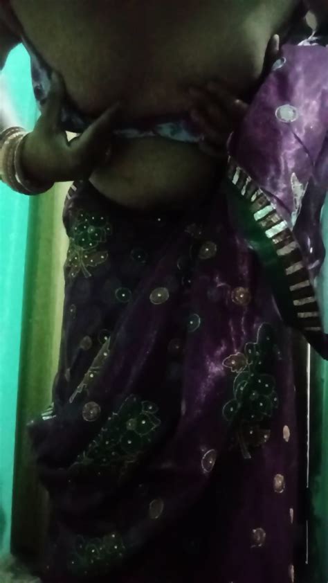 Indian Gay Crossdresser Gaurisissy Showing Her Full Bod