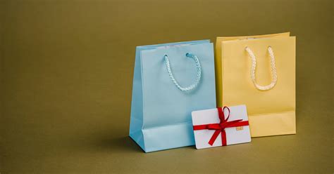 Logos De Carte Cadeau Créateur De Logos Gratuit