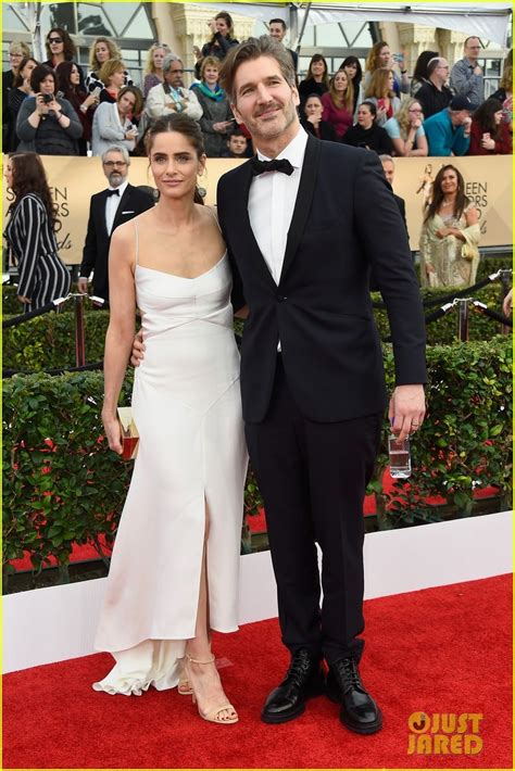 Amanda Peet & Husband David Benioff Hit SAG Awards 2016: Photo 3564114
