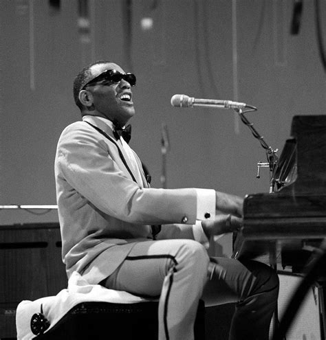 Download Ray Charles Singing Black And White Wallpaper